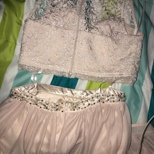 Light pink dress 💕